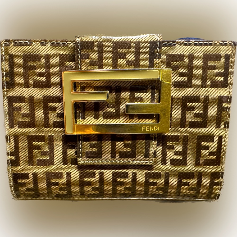 Authentic-Vintage Fendi Wallet